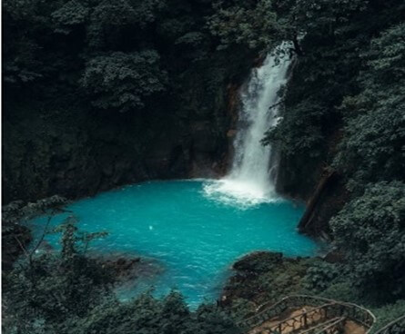 rio-celeste-costa-rica